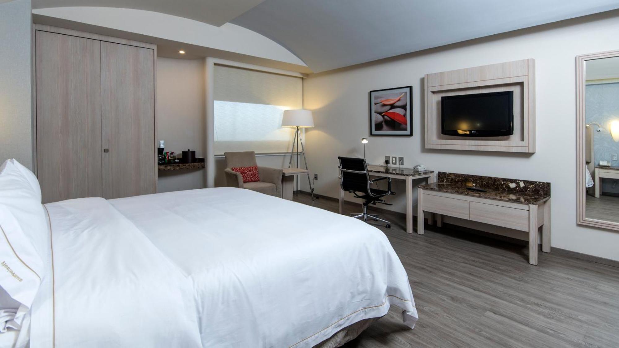 Express Mexico- Toreo By Ihg Hotel