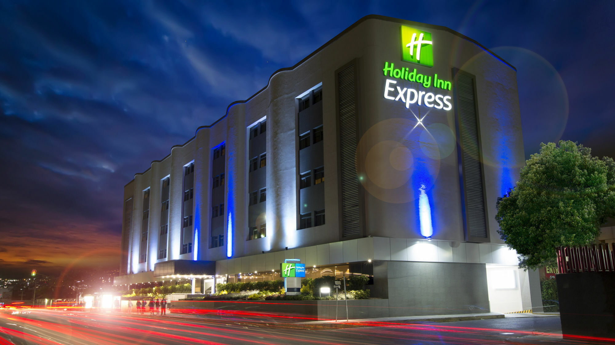 Hotel Express Mexico- Toreo By Ihg 4*