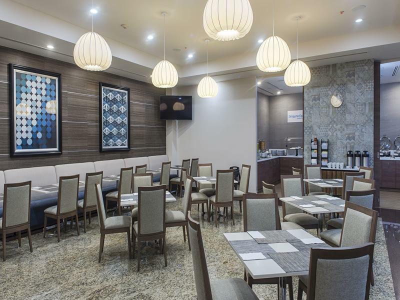 Hotel Express Mexico- Toreo By Ihg
